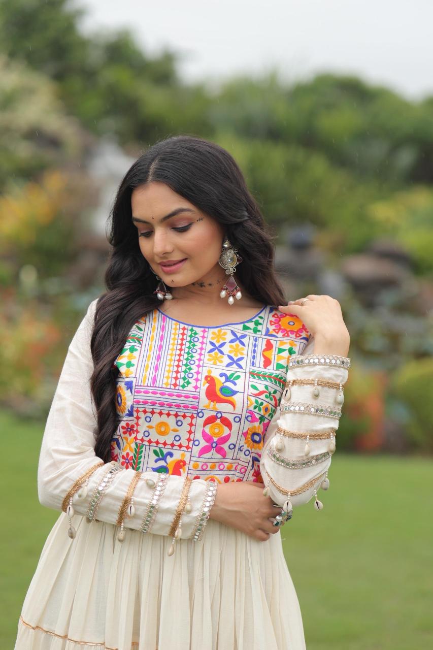 Felocity L 9253 catalog online white color kurti in india