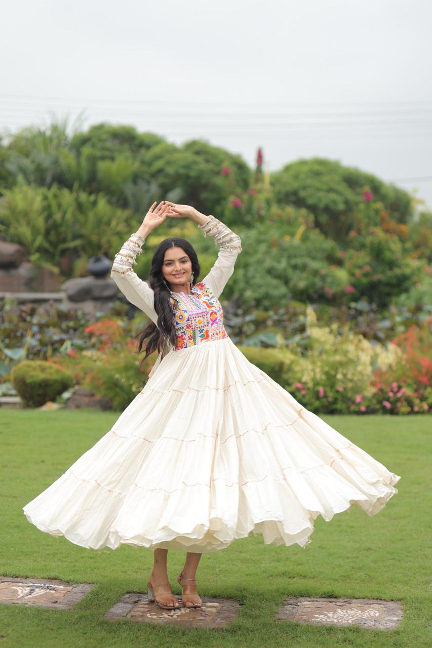 Felocity L 9253 catalog online white color kurti in india