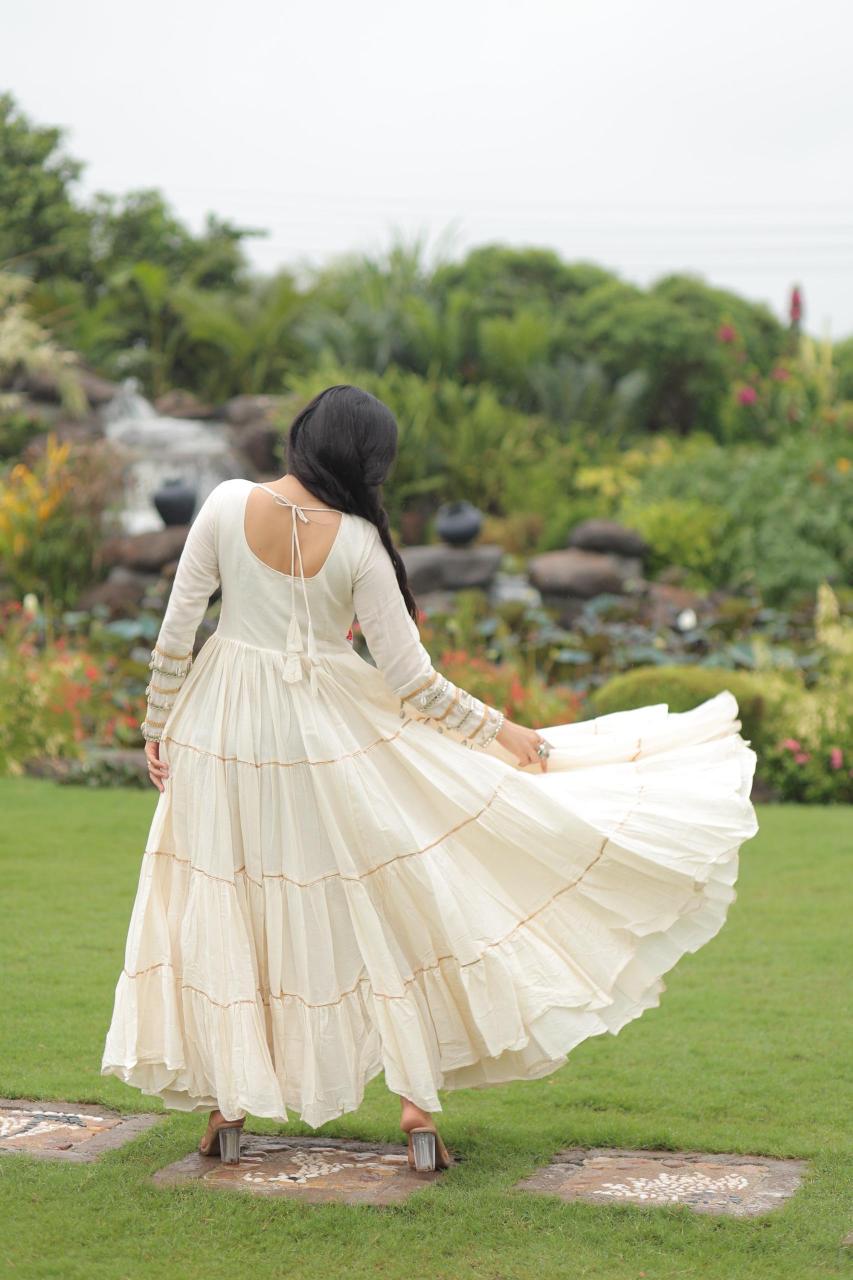 Felocity L 9253 catalog online white color kurti in india