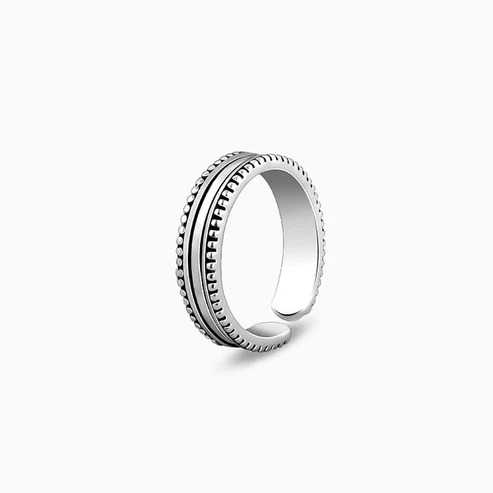 Nitya Oxidised Silver Layered Bead Toe Ring