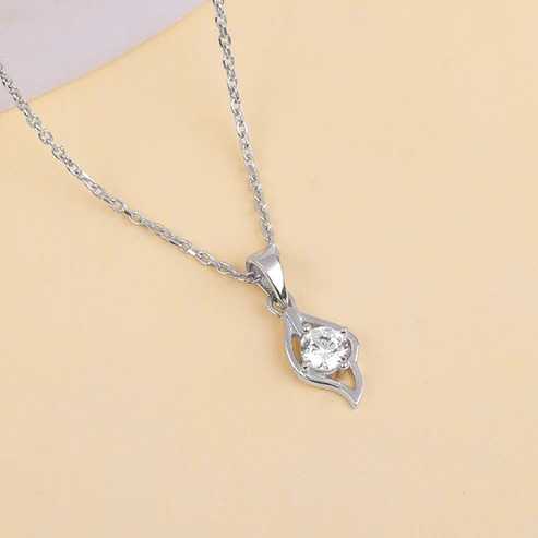 Nitya Silver Falling Dew Pendant With Link Chain