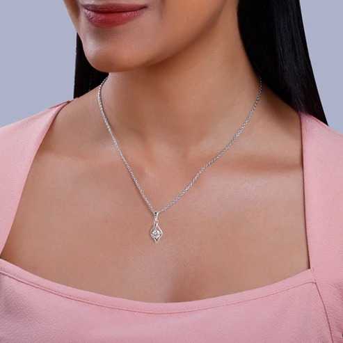 Nitya Silver Falling Dew Pendant With Link Chain