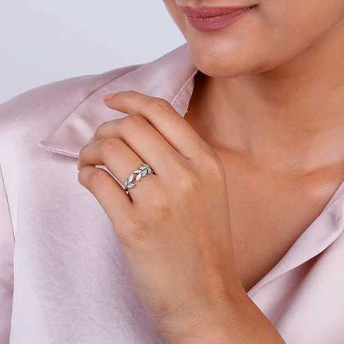 Nitya Silver Zircon Leaf Ring
