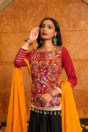 Sabella Swaroop vol 4 Black catalog black bridal lehenga in india