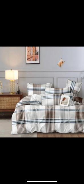 Siara 108X108(9ftX9ft) King size pure glacé cotton premium bedsheets wholesale